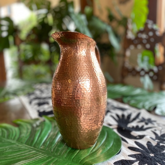 Williams Sonoma Other - Williams Sonoma Hammered Copper Pitcher w/ Patina